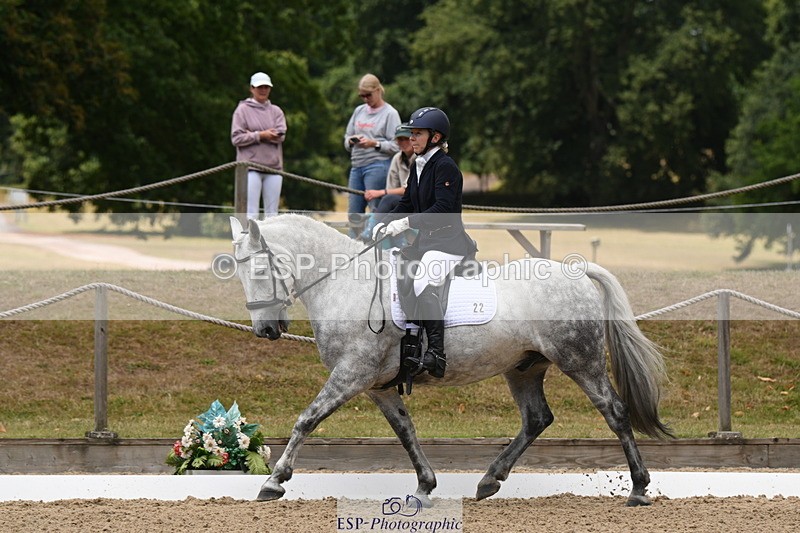 250720A-122836-10301 - 022-Vanessa.Capps-Catch.the.Moment