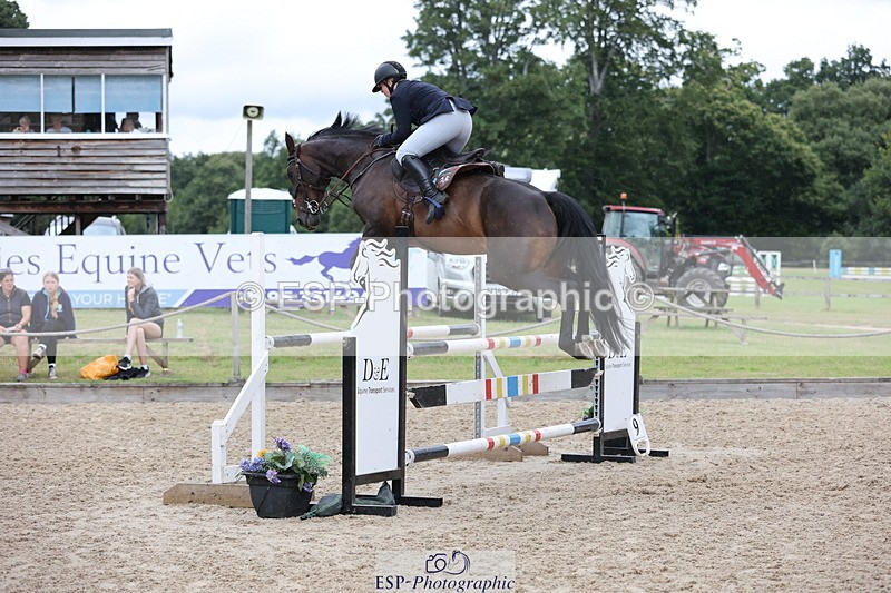 250705A-180614-16750 - Cls 37 1.05m Amateur Quali