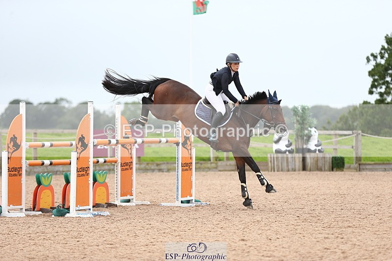 230812A-121203-08815 - Cls 32 Foxhunter