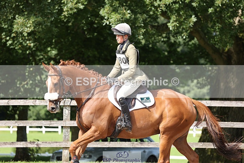 240803-154440-09053 - 280-Rosie_Bradley-Hole-FISHKHOV