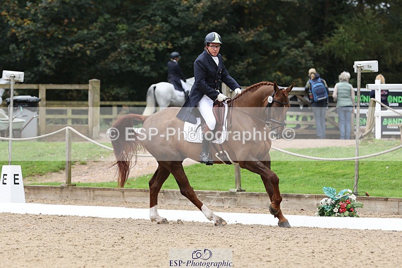 241024-134456-03704 - 154-Johnny.Hornby-MBF.BARRINGTON.HERO