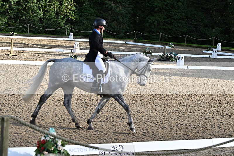 241023-150250-00463 - 107-Simon.Grieve-BEST.ESCAPADE