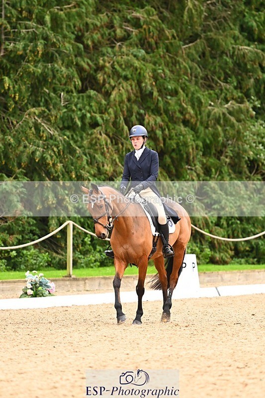 231020-153541-11864 - 214-LIGHT.TOUCH-Liv.Irby-DR