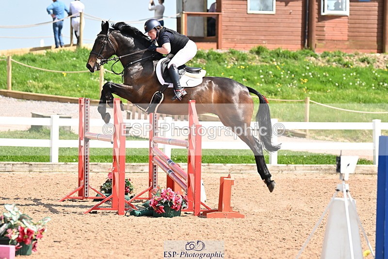 240509A-150107-02871 - Cls 5 1.05m National Am Quali