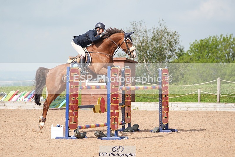 260508-100743-04785 - Cls 12 Snr Foxhunter