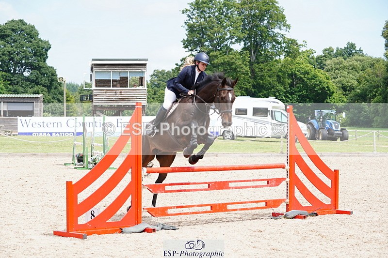 250613A-112106-01377 - Cls 10 British Novice and 90cm Open