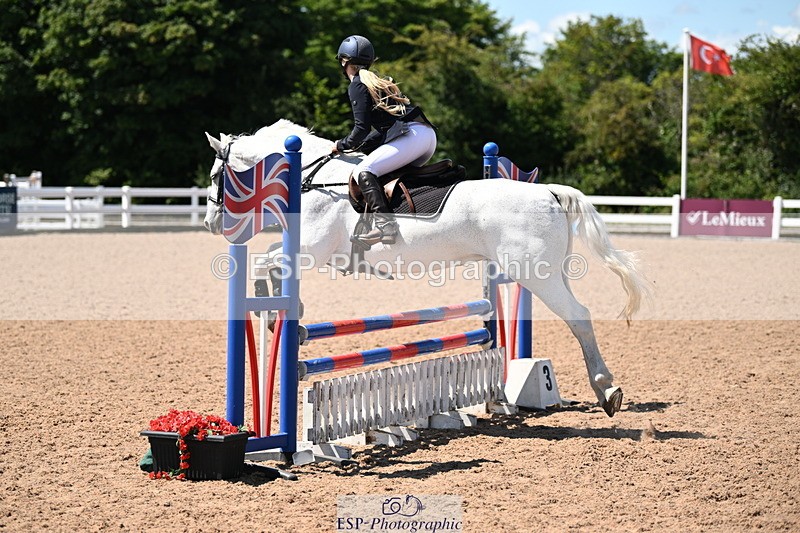 240728A-124437-08591 - Cls 32 85cm Amateur Qualifier