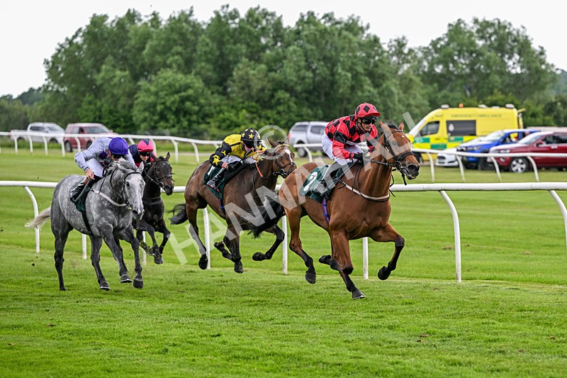 220626-Race 5-Treasure Islands-9377 - Race 5 16.35pm Start Your Racing TV Free Trial Handicap