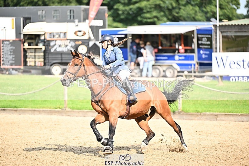 240818-100434-03556 - Cls 8B 90cm Open