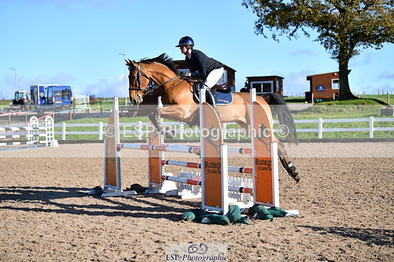 231110A-132754-00575 - Cls 5 Newcomers & 1.10m Open