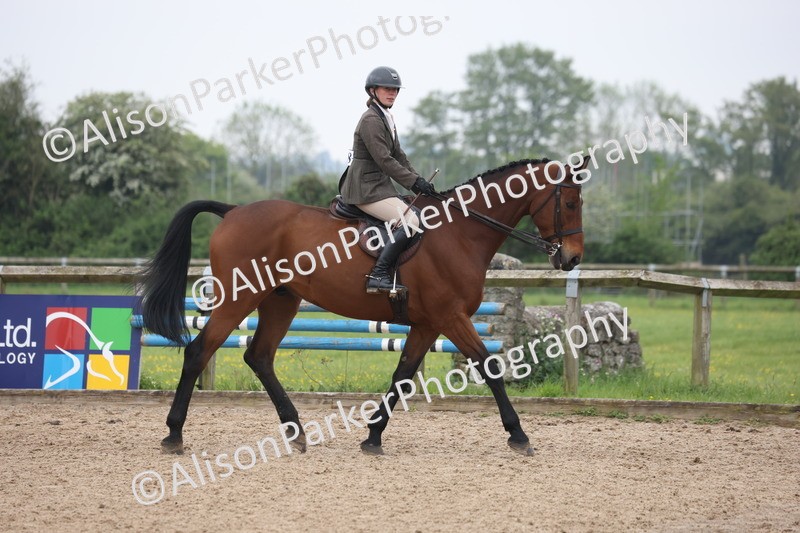 20260504-1070 - Class 14 - Cob and Hunter