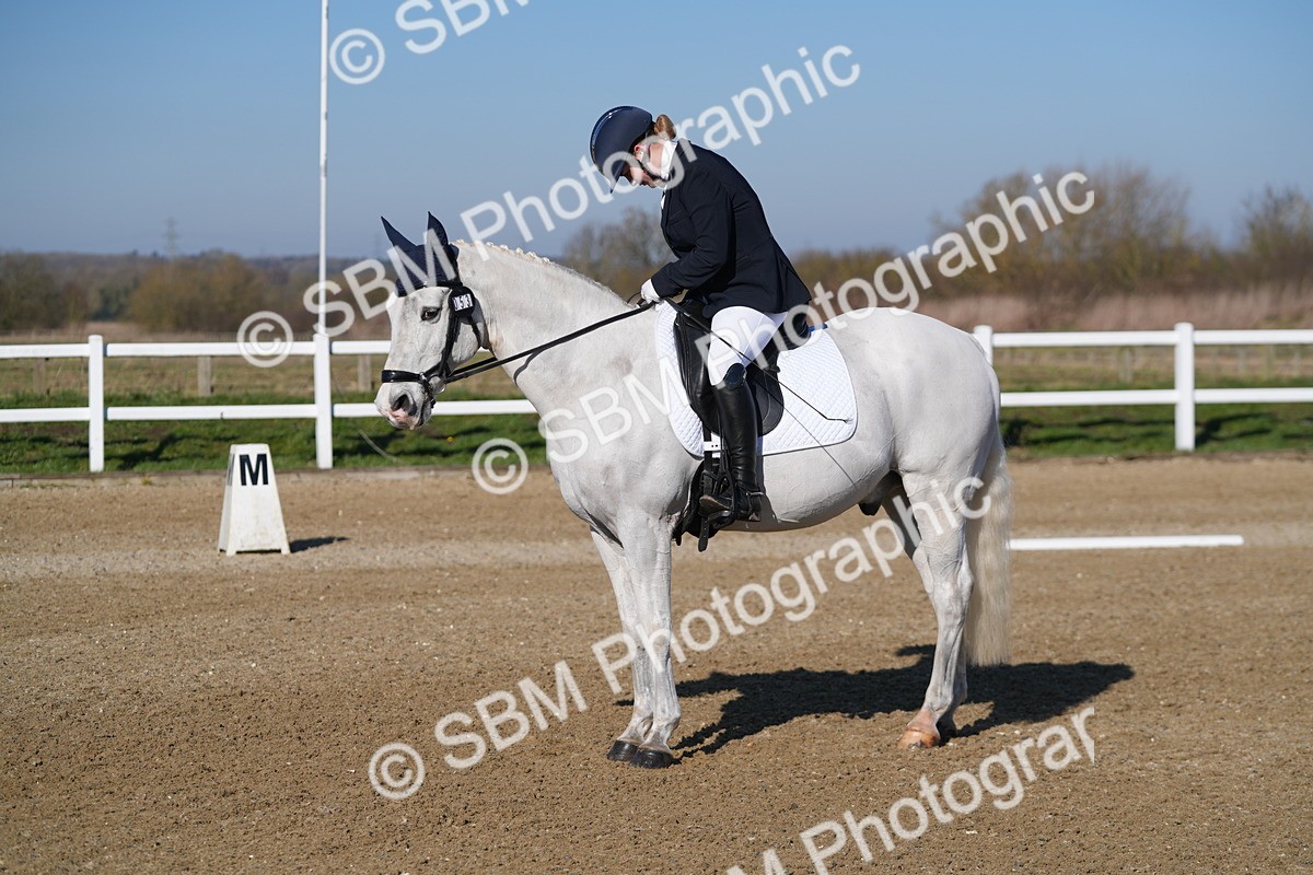 SBM_000592 - Class 1 - Intro 1 - 60cm