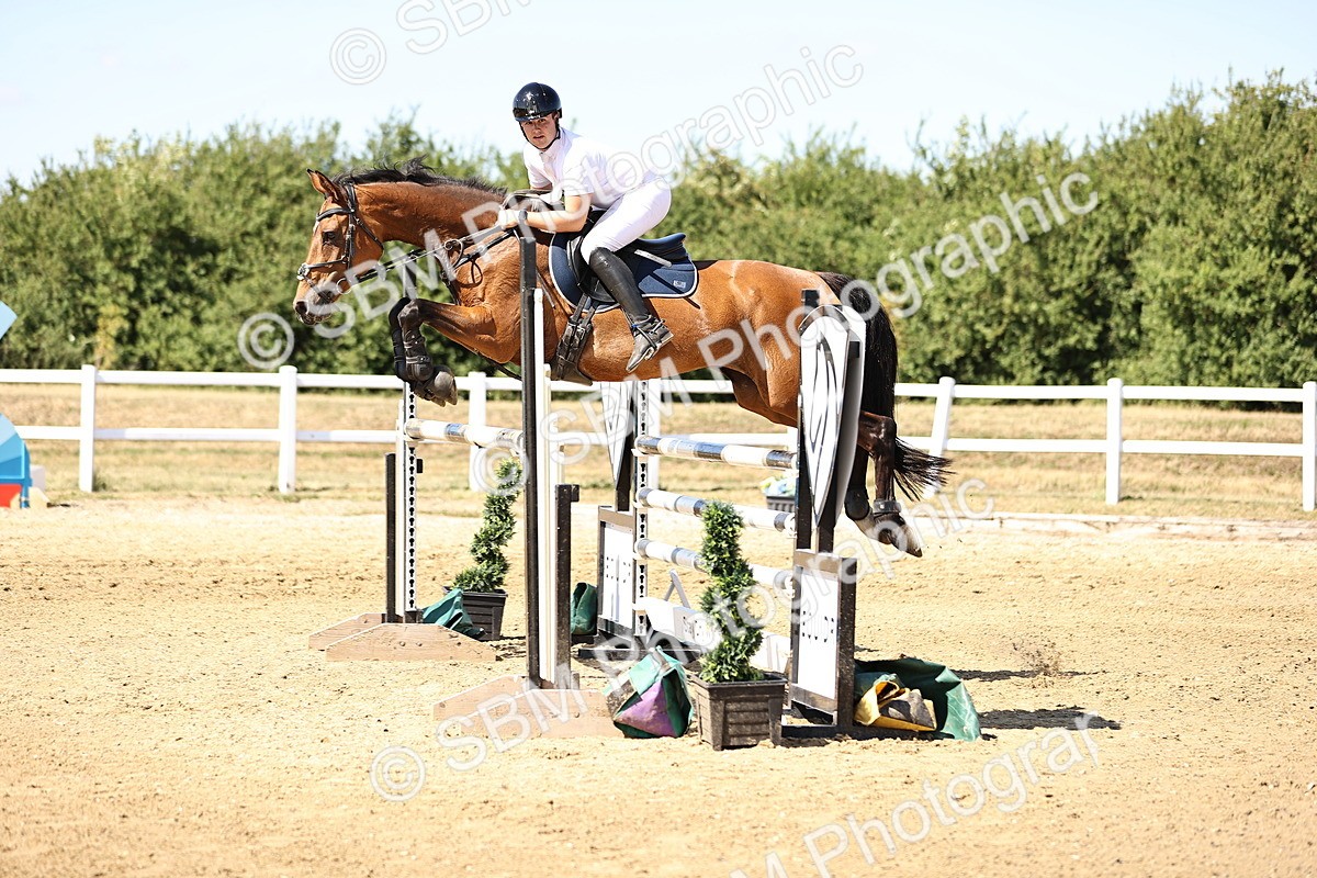SBM_015191 - Class 16 - Senior foxhunter - 1.20m Open