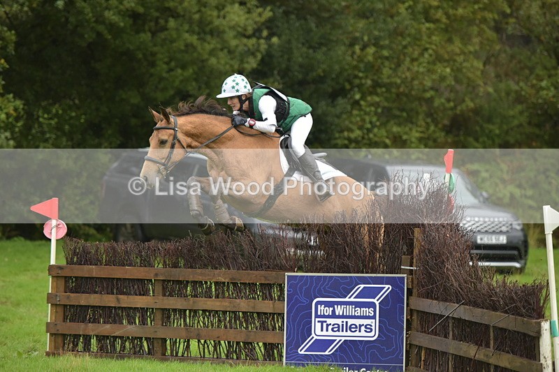 RAY_0562 - Class 5: 90cm Double of Brushes