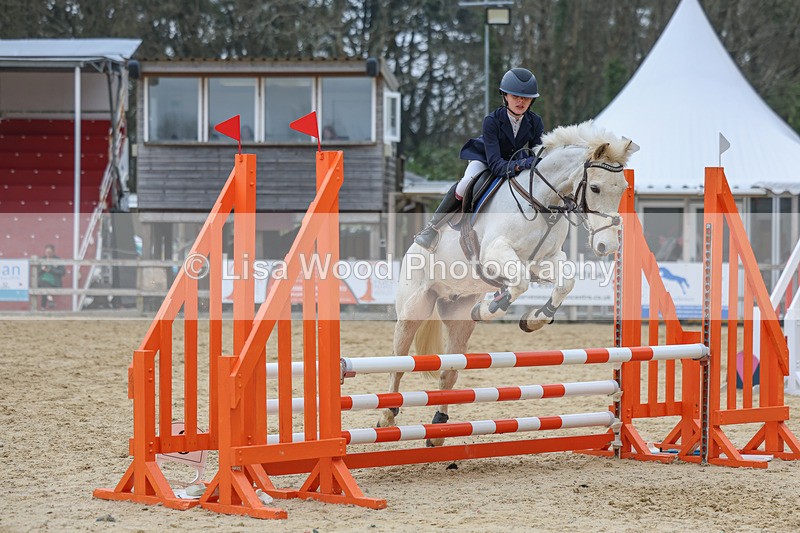 3E7A8136 - Class 11: Junior 70cm