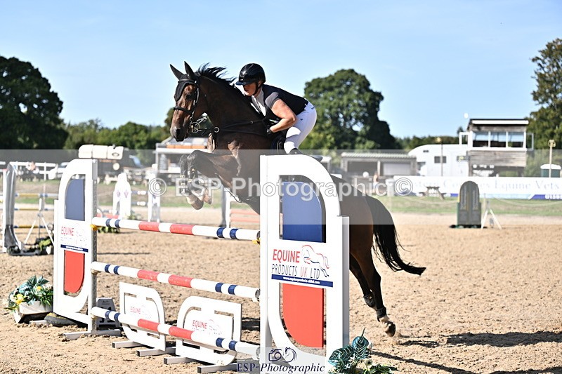 260906A-161847-04641 - Cls 24 Snr Foxhunter