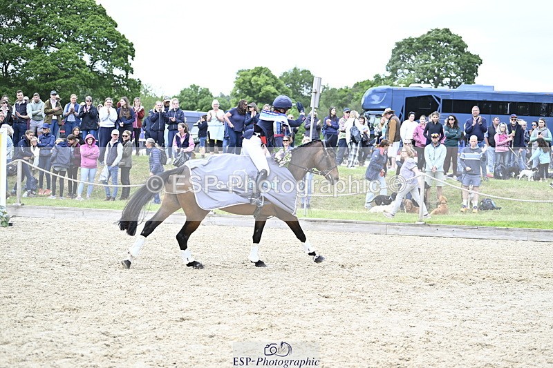 250525A-161659-18693 - Presentations Section C CCI 2 Star Long