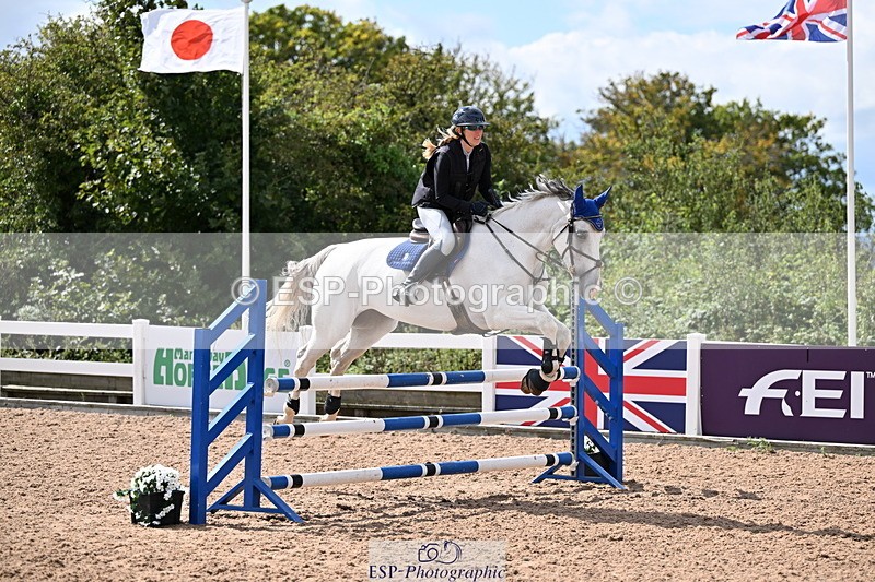 240912A-133803-01869 - Cls 11 95cm Amateur Qualifier