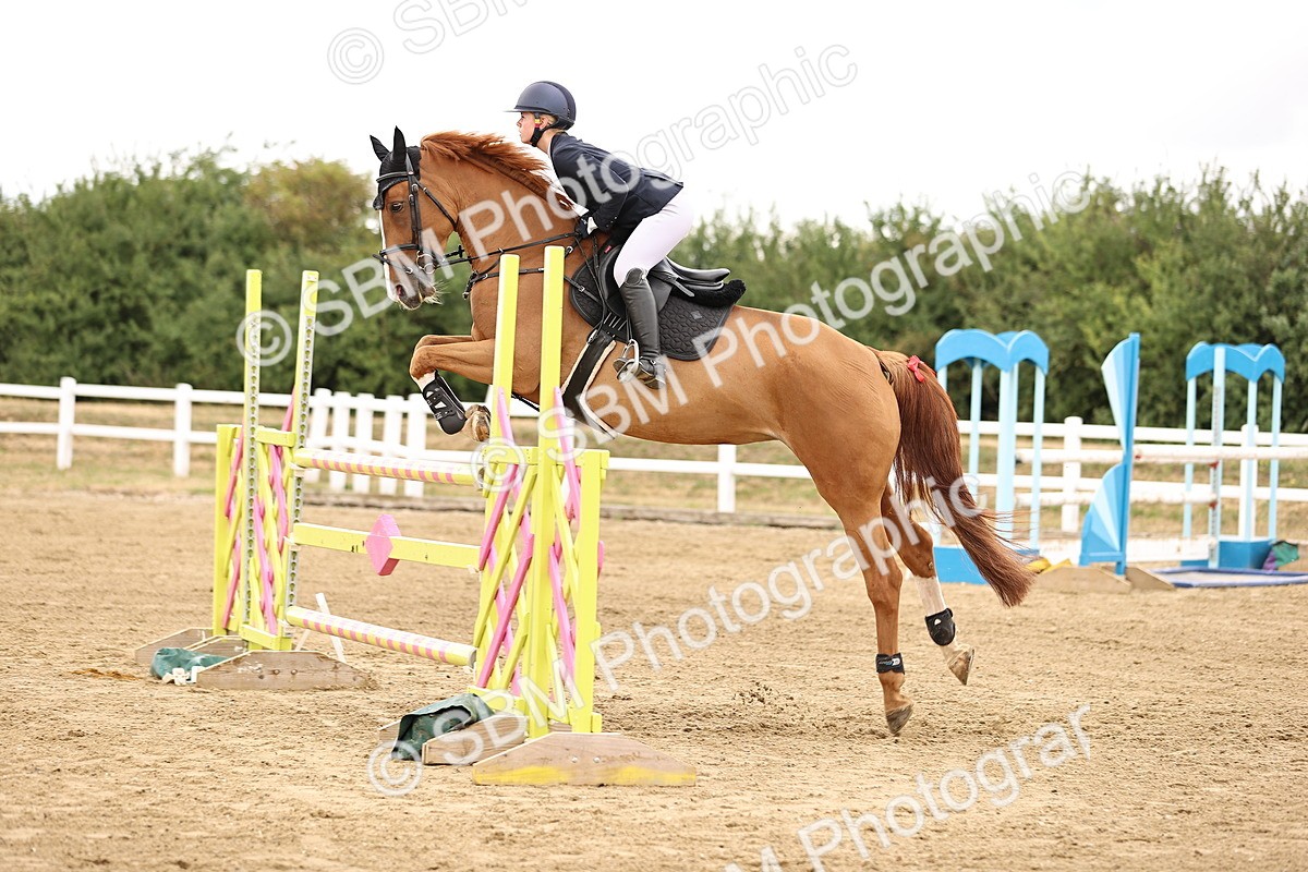 SBM_026894 - Class 13 - Senior Newcomers - 1.10m