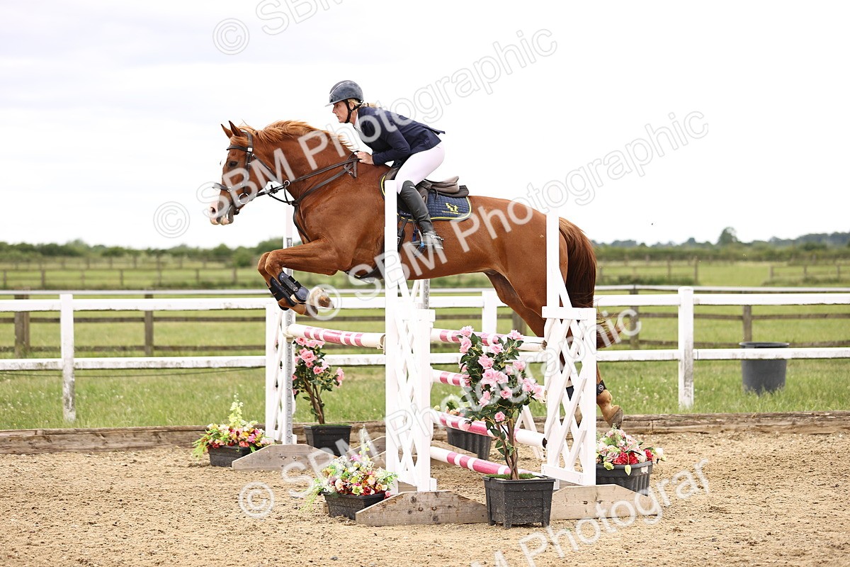 SBM_007709 - Class 19 - Senior Newcomers - 1.10m