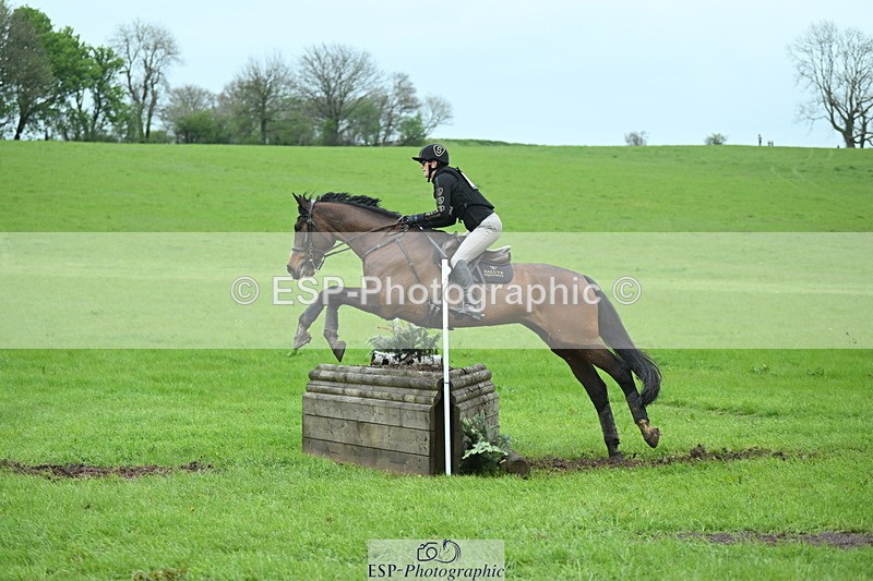 250419-123723-10656 - 417-Anna.Bruce-APPLE.PYE