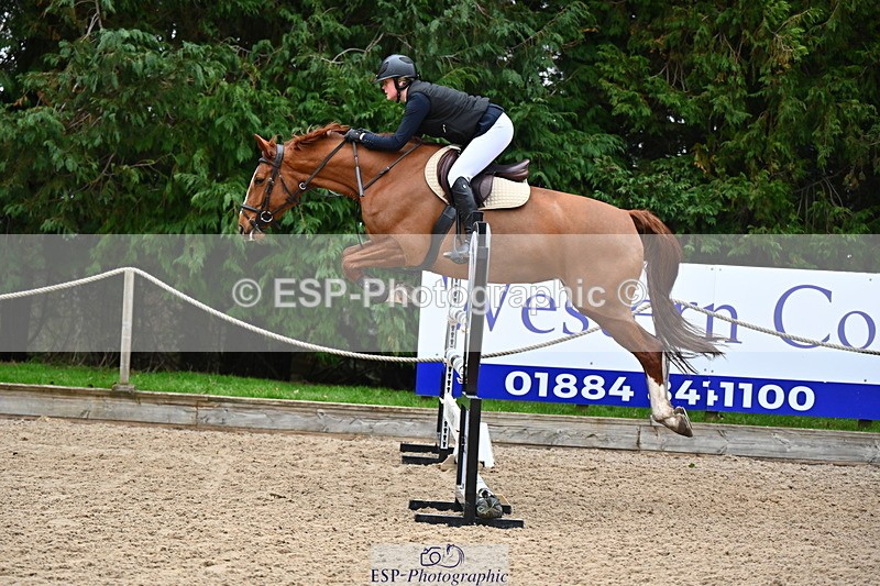 250216A-142801-02884 - Cls 11 Foxhunter and 1.20m Open