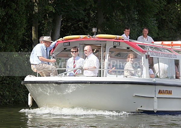 090703 SALTERS MARATANA IMG_7197 - HENLEY REGATTA FRIDAY 3rd JULY 2009