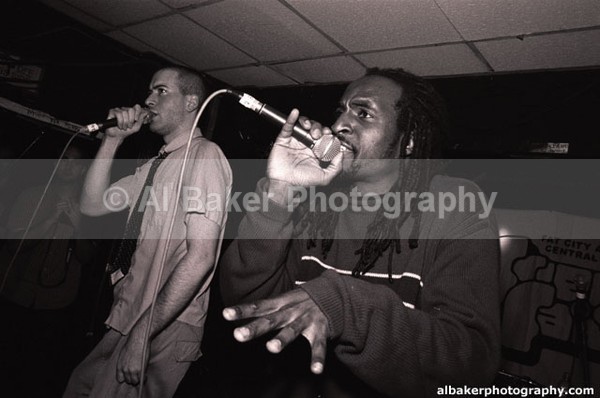 13 edan insight - Friends-&-Family @ the-roadhouse 16.11.02