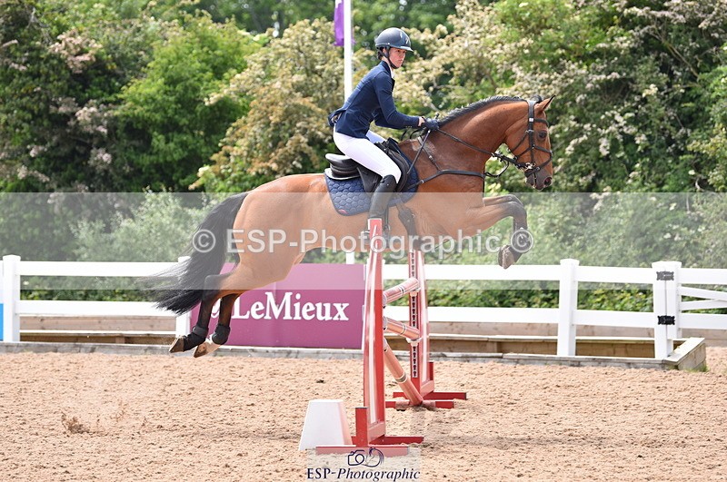 230609A-135950-01358 - Cls 12 1.05m Amateur Qualifier