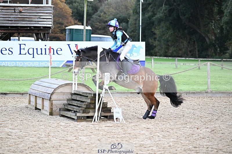 241117-081357-02429 - Cls 1 70-75cm Start to 9.00