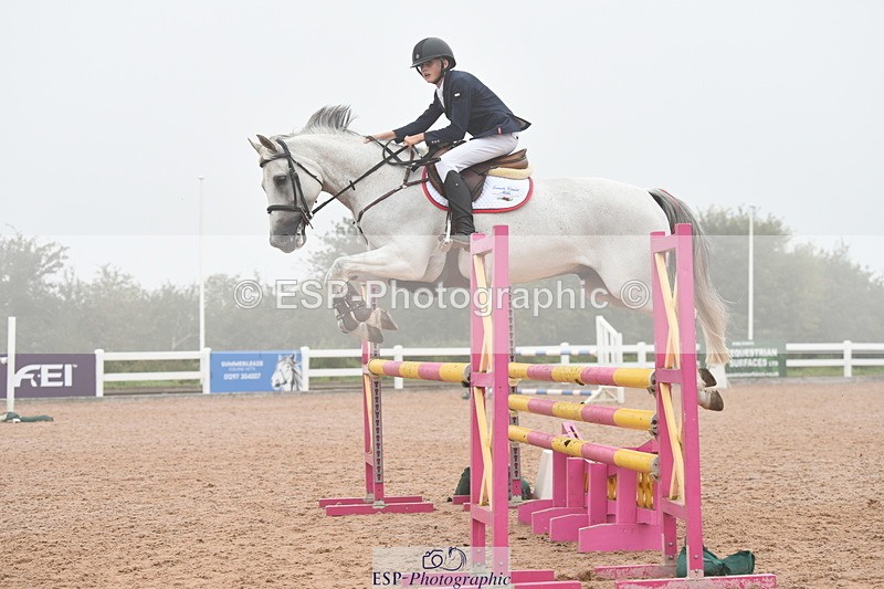 230902A-110406-00506 - Cls 8 1.05m Amateur Quali