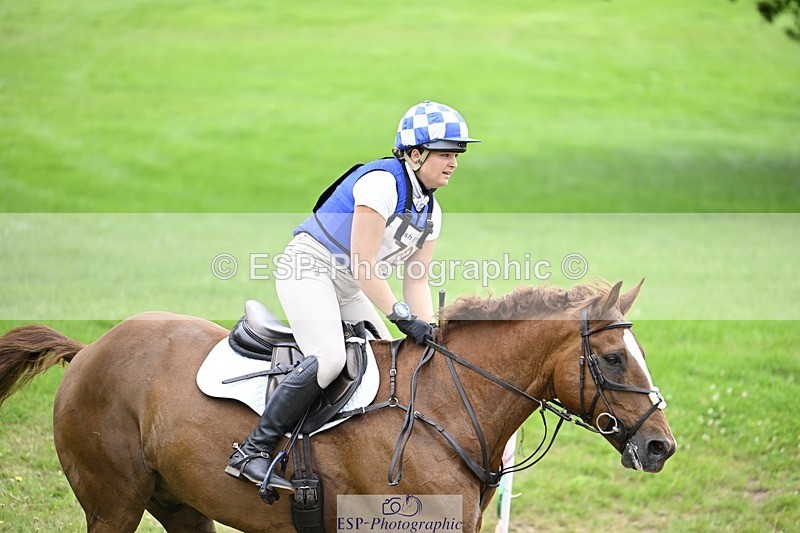 240803-105654-01769 - 072-Ruby_Russo-JUST_ORANGE