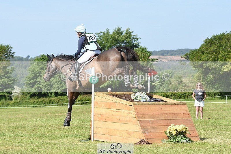 230527-095742-08147 - 207-TYNAN_COOLEY-Lucy_Stimson-XC