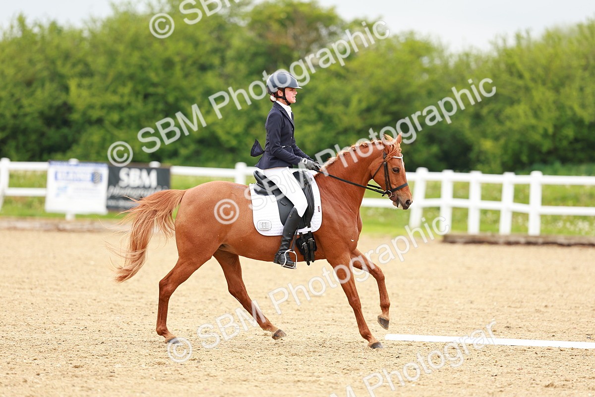 SBM_005231 - Class 16 - Novice 6