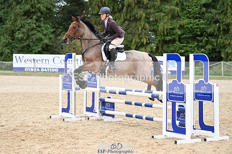 230930-155822-01257 - Cls 8 90cm Club