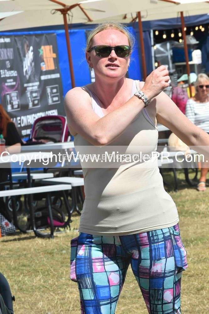 SH4_0208 - Zumba with Sara Ann.