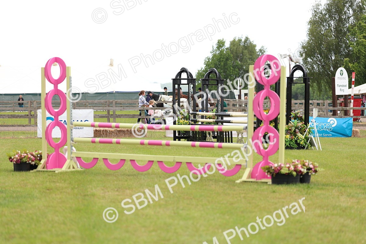 SBM_11613 - Class 205 - Tarmac Senior 1m Open