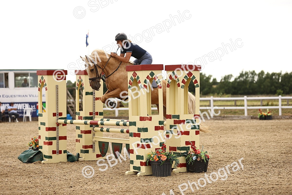 SBM_004851 - Class 24 - Arit Senior British Novice - 90cm