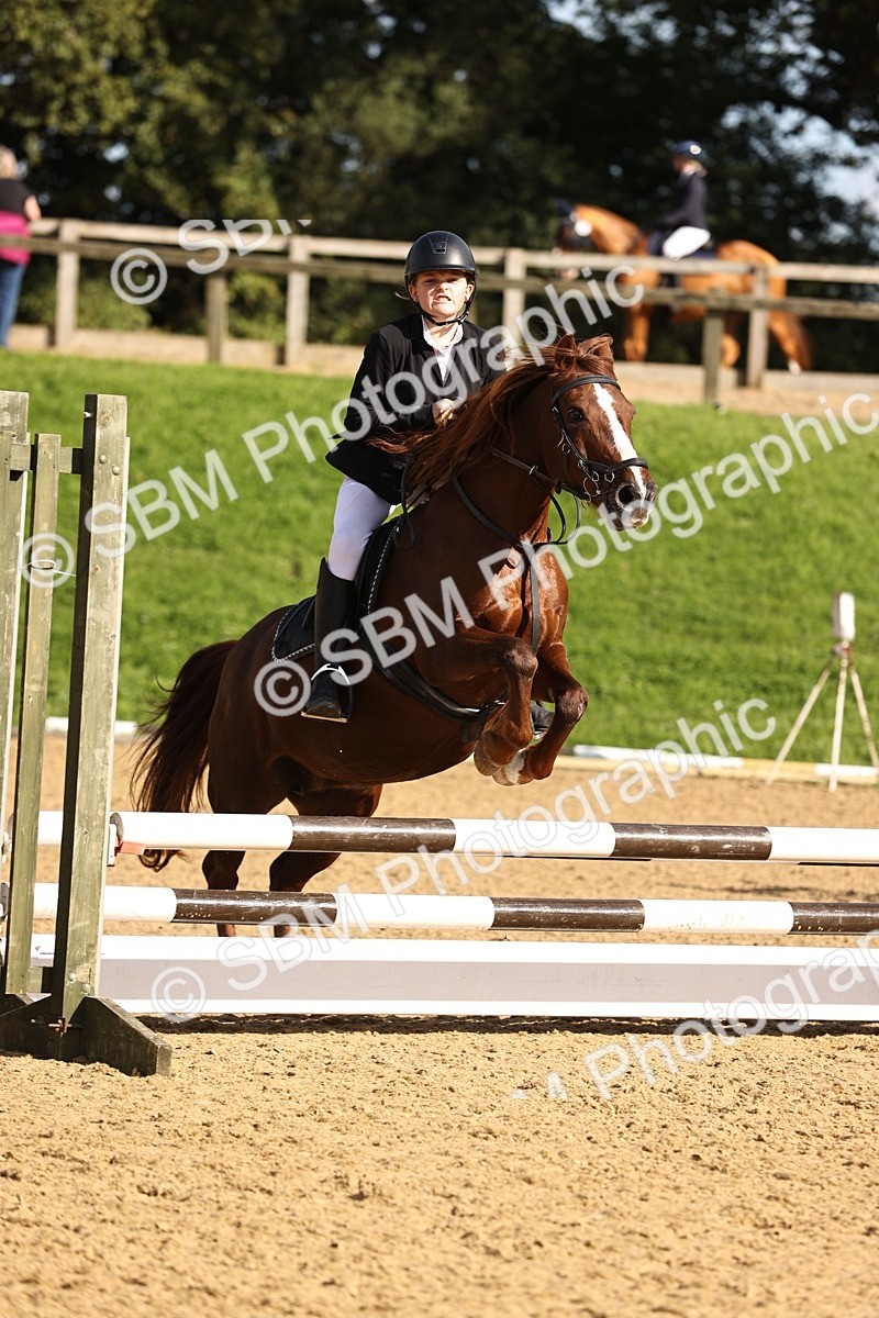 SBM_49210 - J9 - Junior Pony 70cm Championship