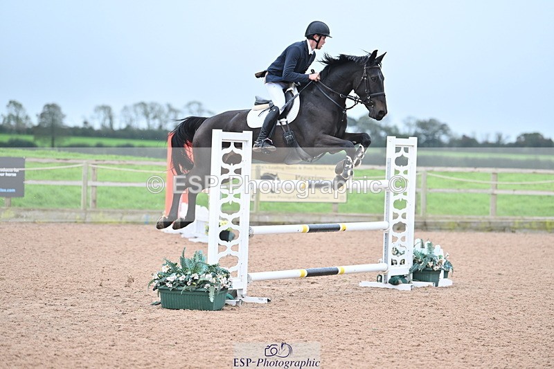 231013A-155144-03124 - Cls 10 National 1.30m Open