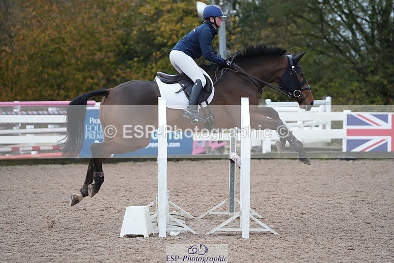 251109-083330-03028 - Cls 15 British Novice and 90cm Open