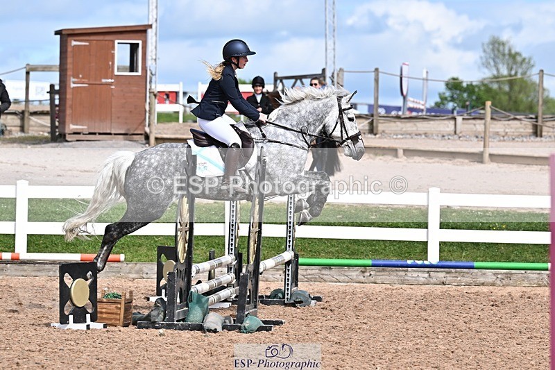 260512-161203-00098 - 60cm Classes