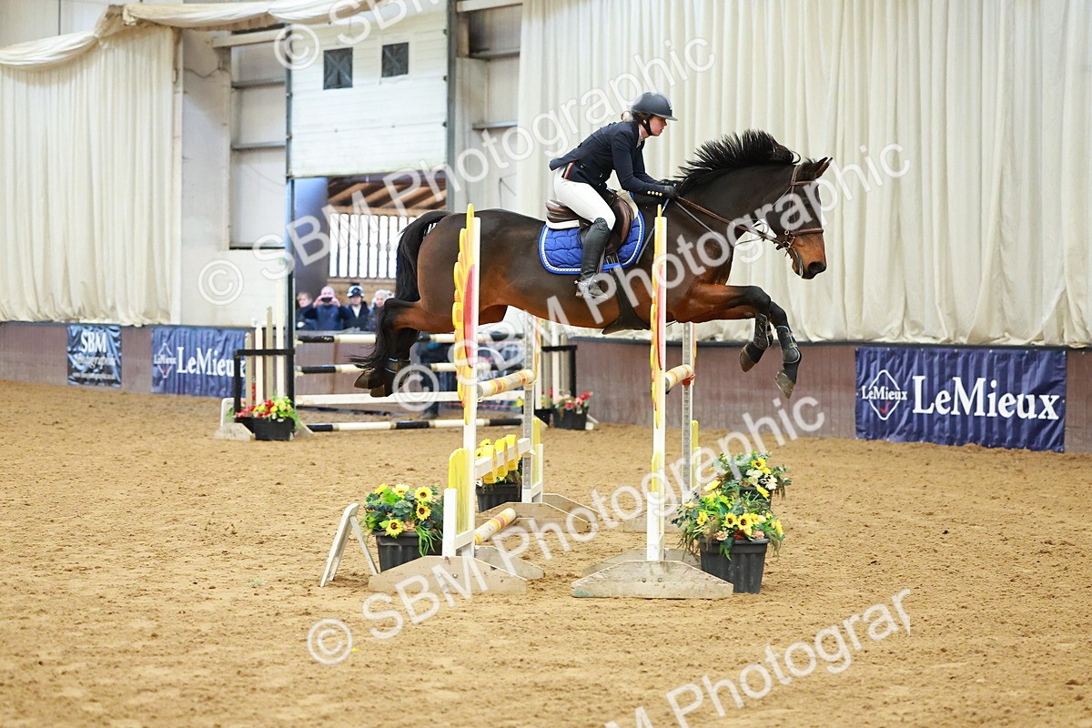 SBM_007057 - Class 19 - Senior Newcomers 1.10m