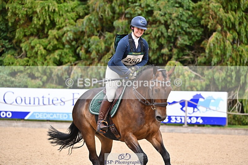 250802A-151641-06233 - F-280-Letitia.Pickles-LAWSON