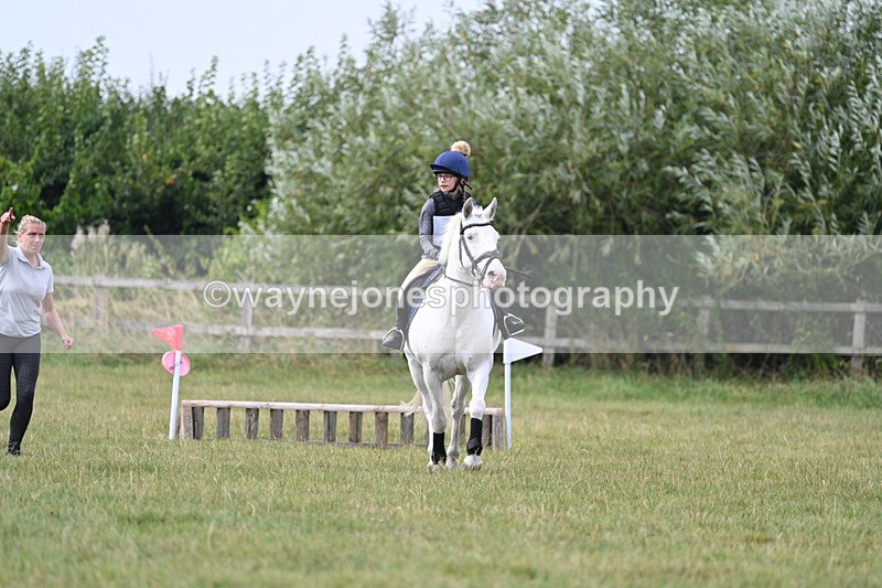 WJ7_6426 - 40cm XC Time 11:50 to 12:10