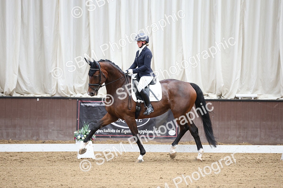 SBM_003986 - Class 8 - Advanced Medium 6 Silver