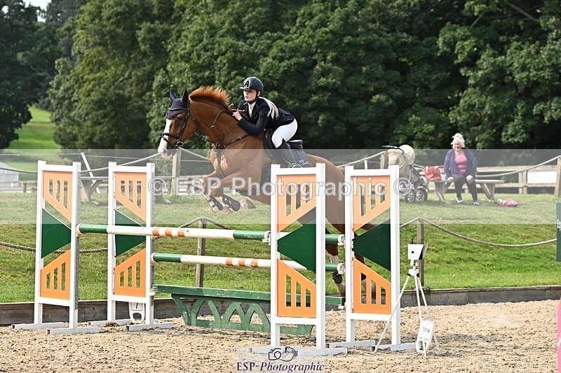 240818-151330-05123 - Cls 12A Snr Foxhunter & 1.20m Open