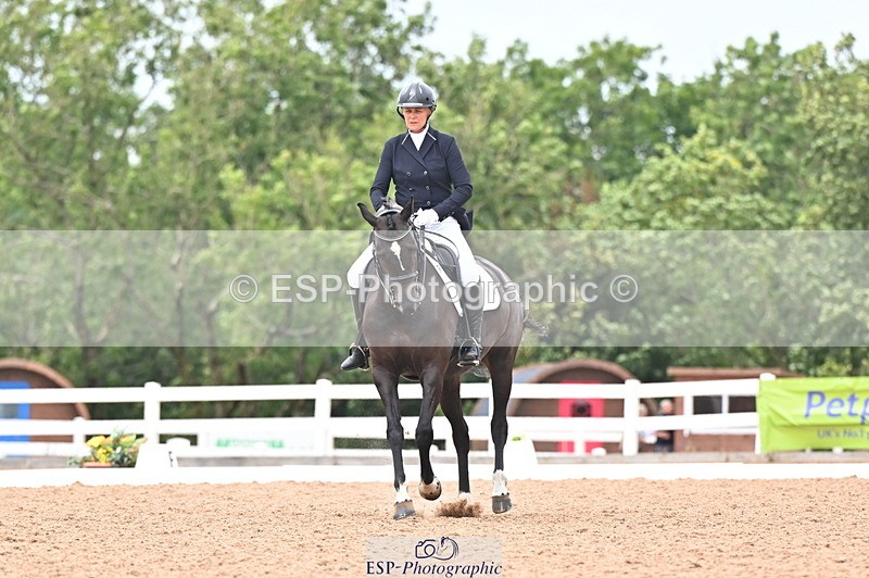 240815A-151023-02230 - 146-Charlie.Morgan-Jasmijn