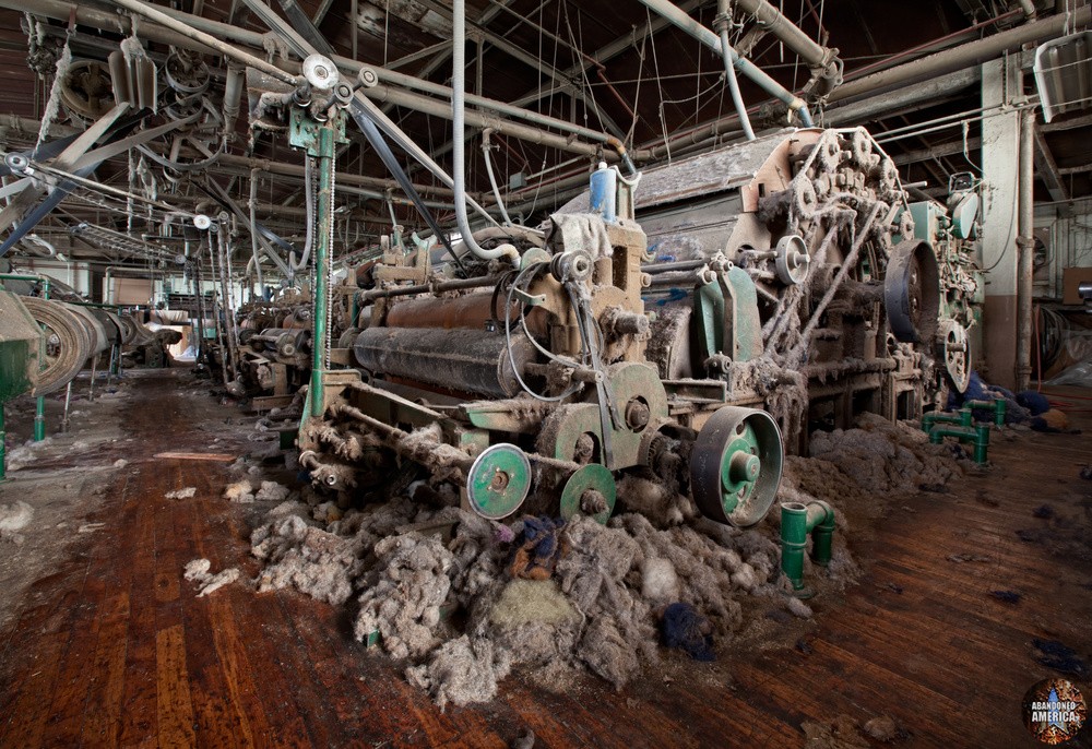 Wilde Yarn Mill (Manayunk, PA) | Like a Spider's Lair - Wilde Yarn Mill
