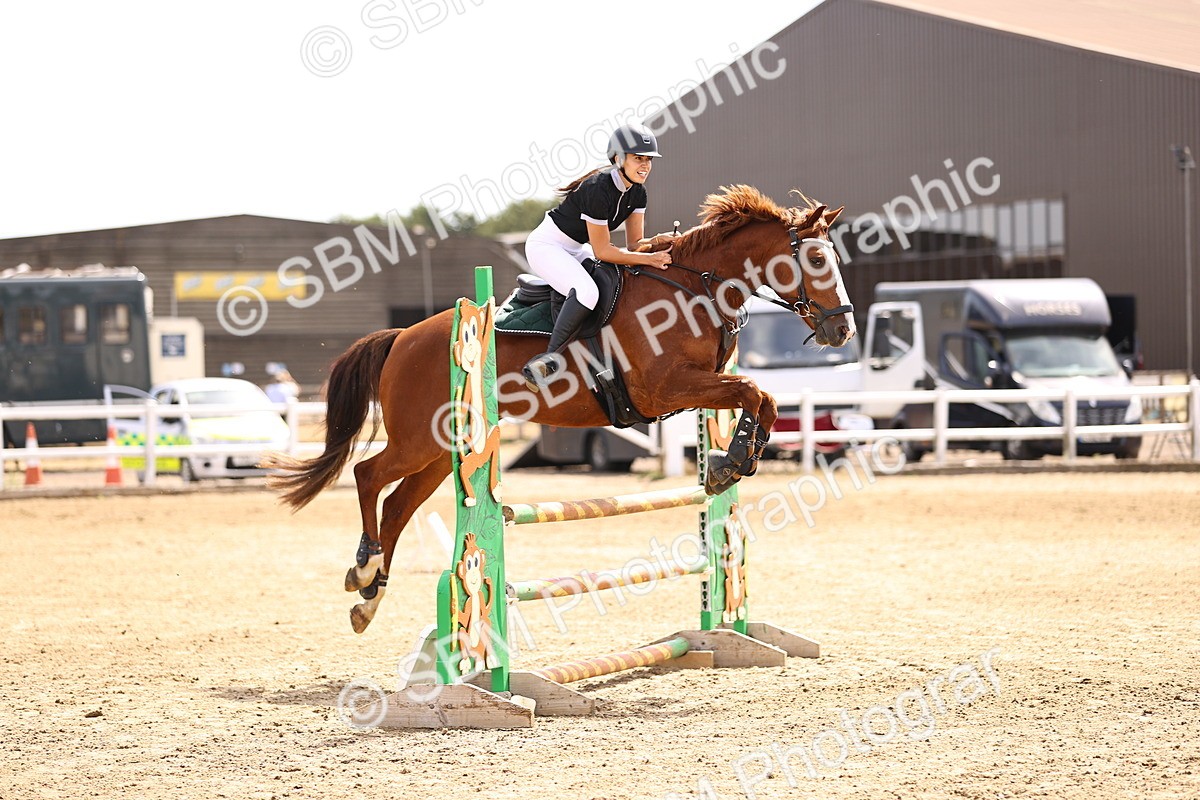 SBM_000600 - Class 3 - Senior British Novice - 90cm